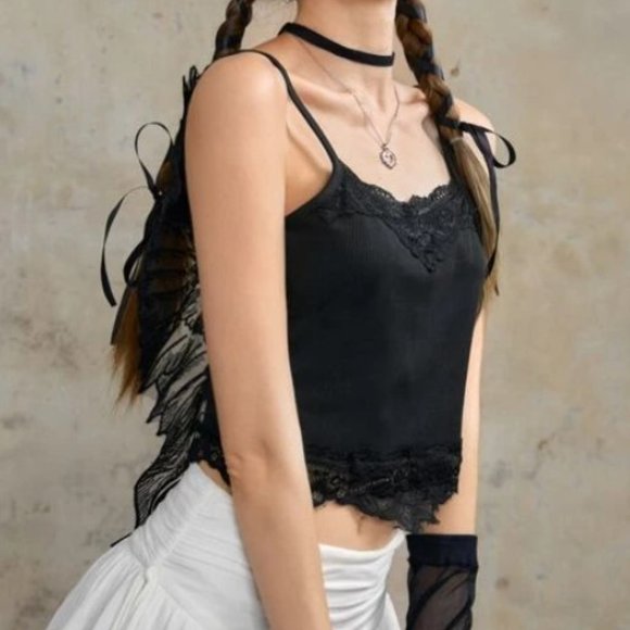 Medium 8/10 ROMWE Fairycore Wing Lace Up Backless Cami Top - Picture 2 of 3